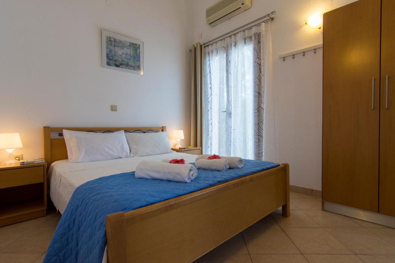 Natsios Apartments Vlachopoulátika מראה חיצוני תמונה